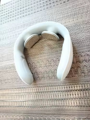 A nice device for its price. Used it for neck massage and even placed it on my arm for forearm massage. I feel some relief. I recommend both the massager and the seller.